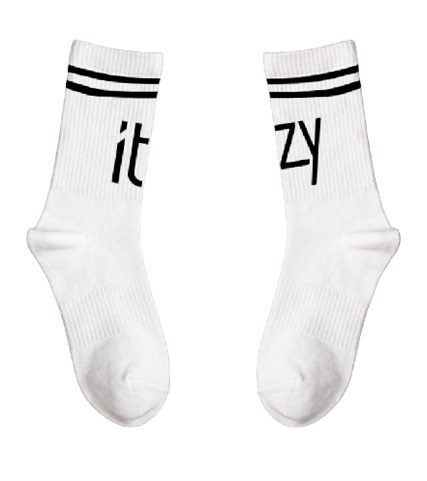 Itzy Socks